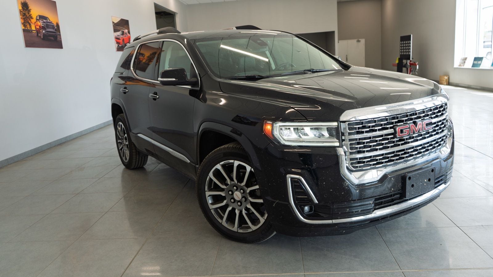 2020 GMC Acadia Denali