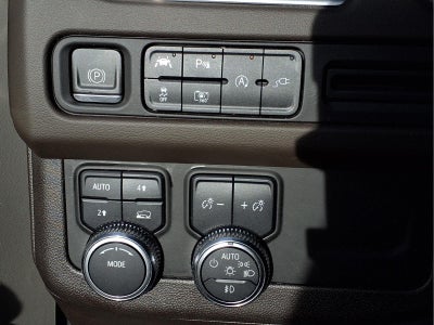 2022 GMC Yukon 4WD SLT