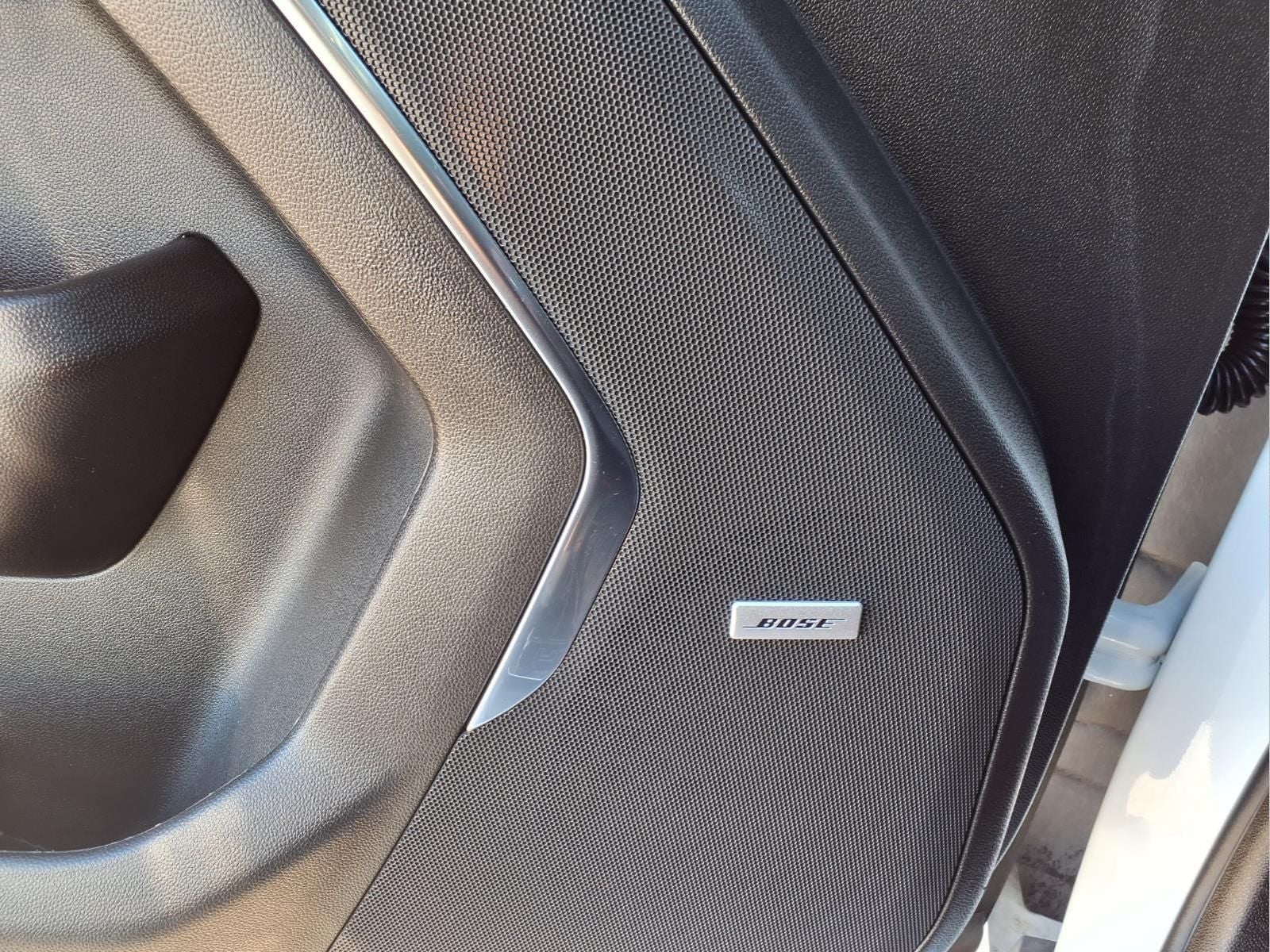 2023 GMC Yukon 4WD AT4