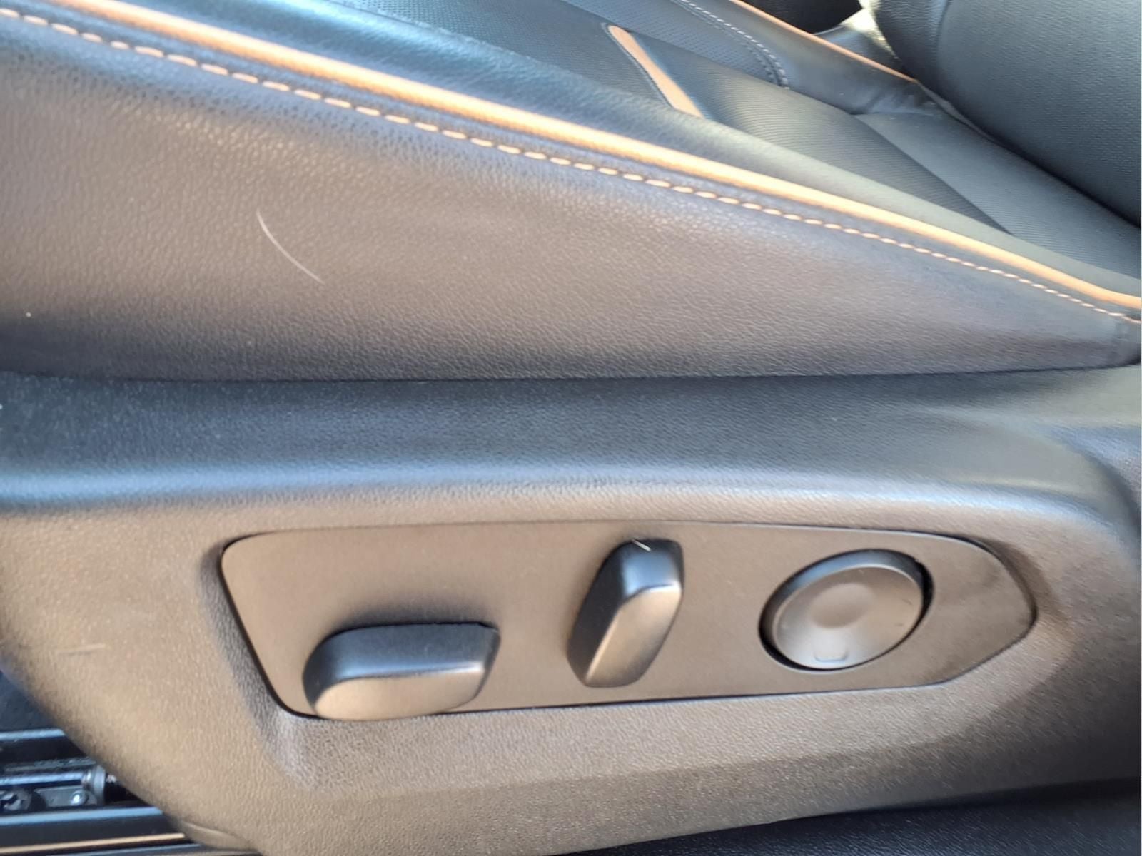 2023 GMC Yukon 4WD AT4