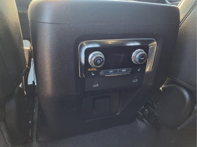 2023 GMC Yukon 4WD AT4