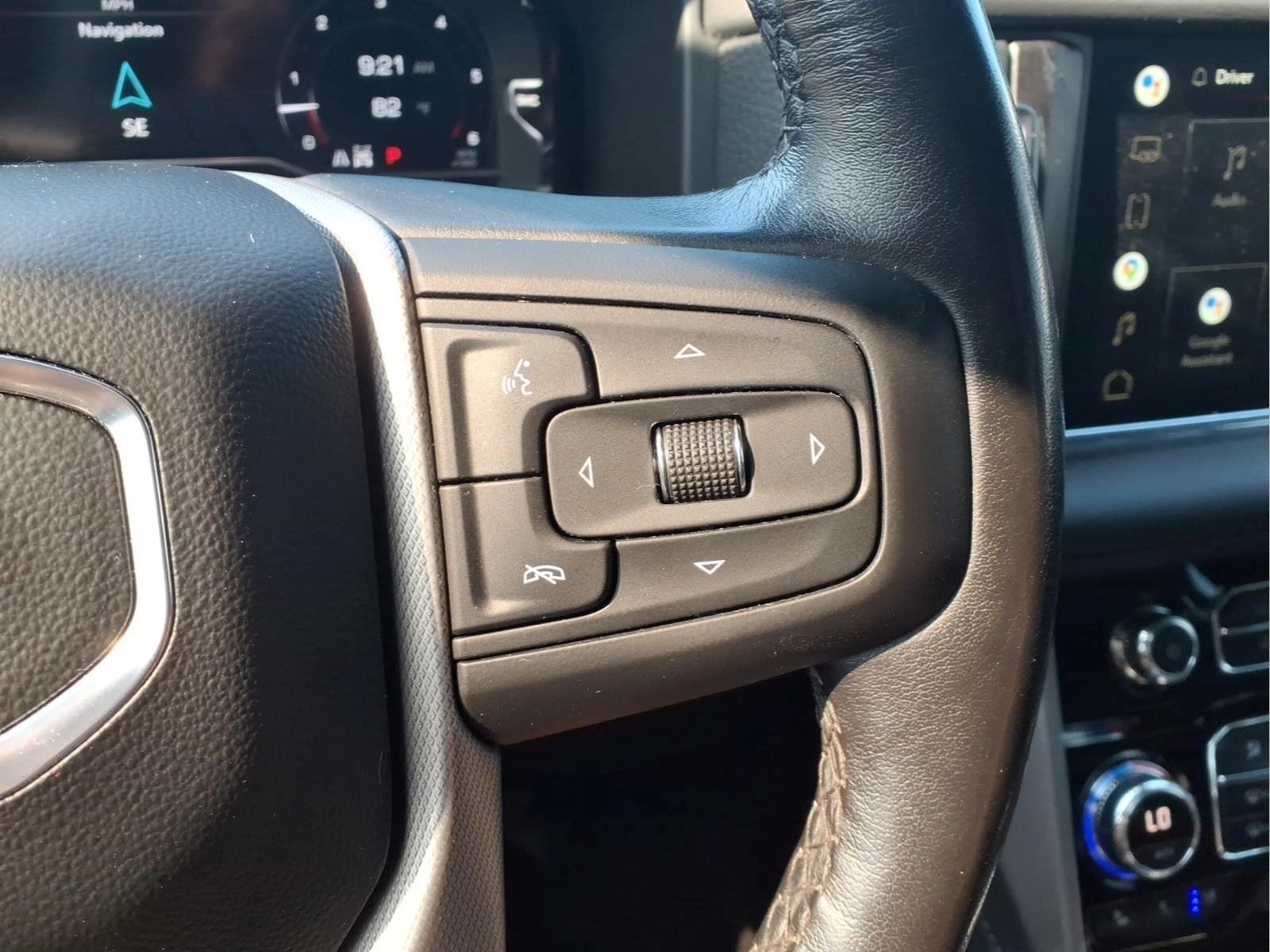 2022 GMC Yukon XL 4WD Denali