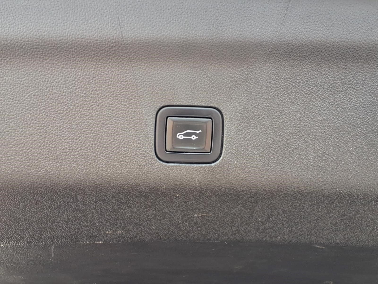 2022 GMC Yukon XL 4WD Denali