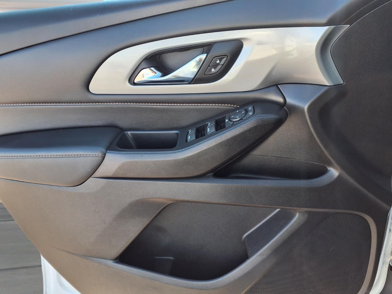 2021 Chevrolet Traverse AWD LS