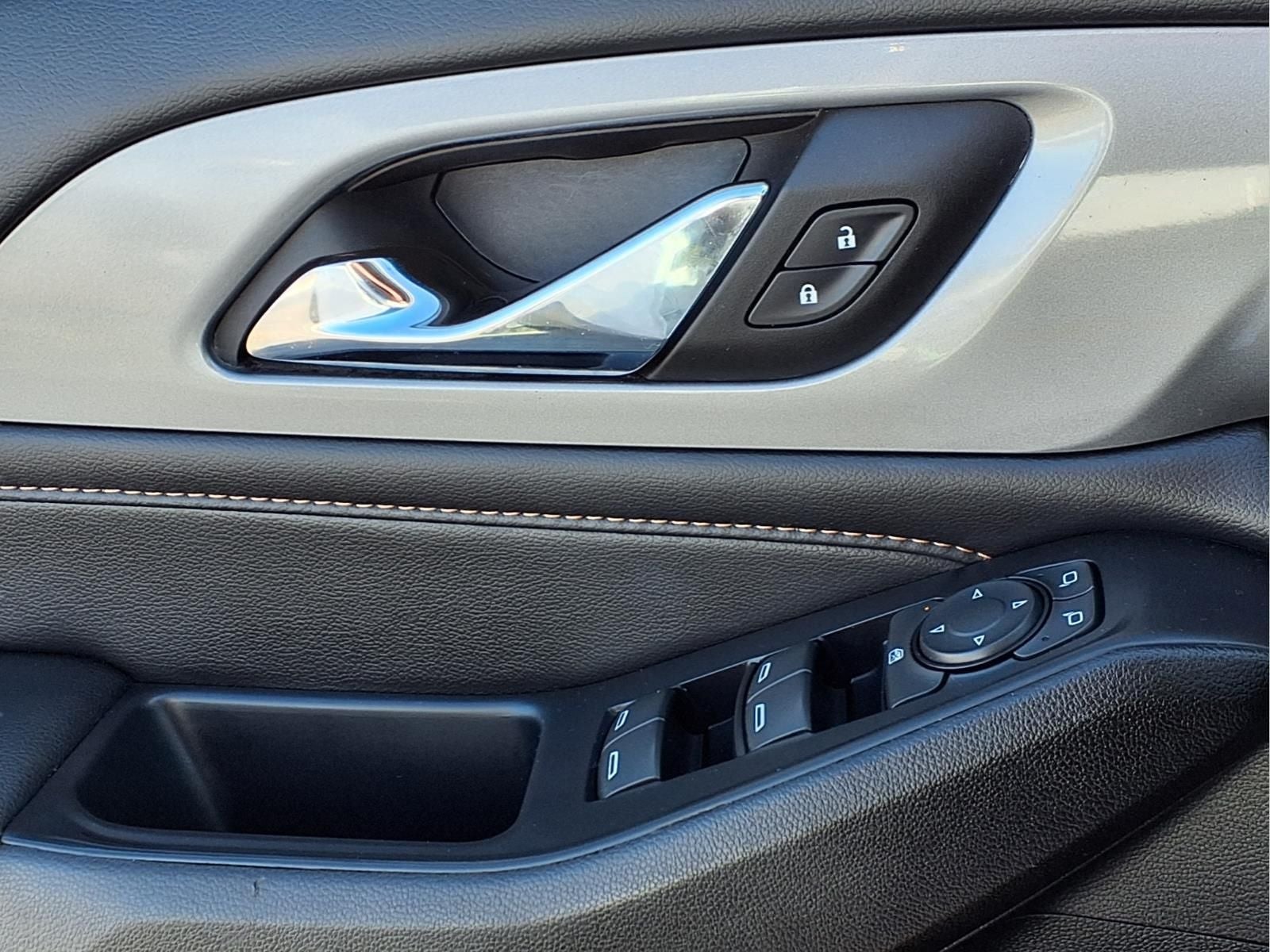 2021 Chevrolet Traverse AWD LS