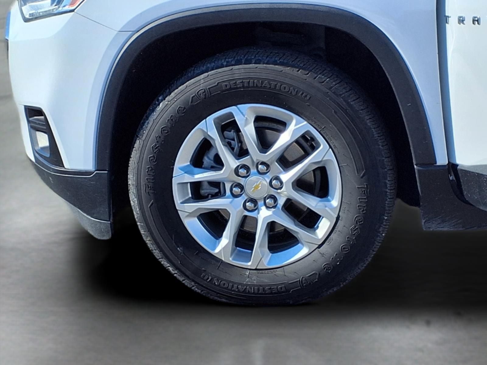 2021 Chevrolet Traverse AWD LS