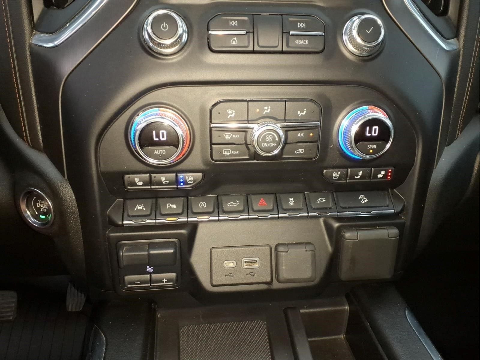 2021 GMC Sierra 1500 4WD Crew Cab Short Box AT4