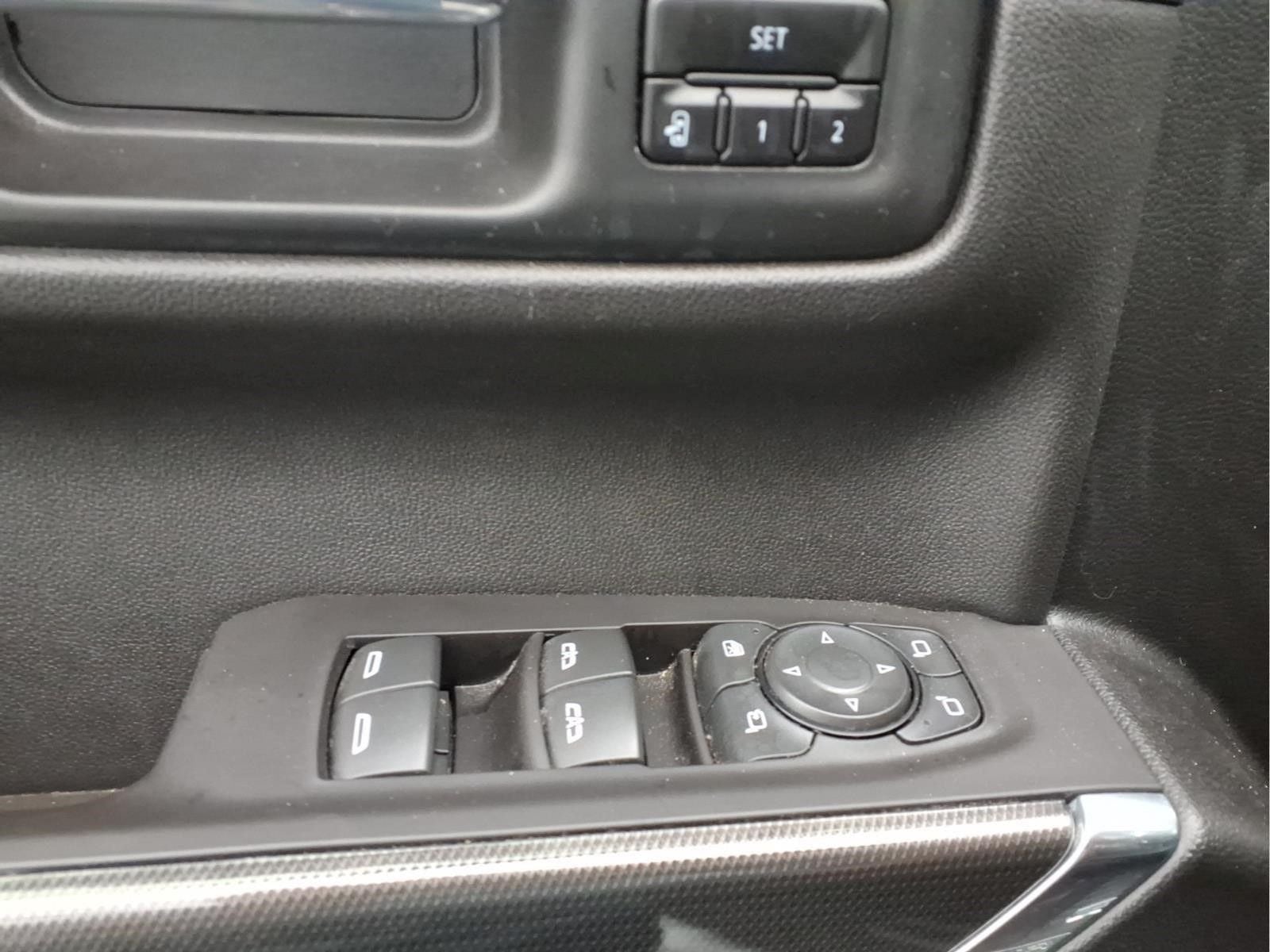 2021 GMC Sierra 1500 4WD Crew Cab Short Box AT4