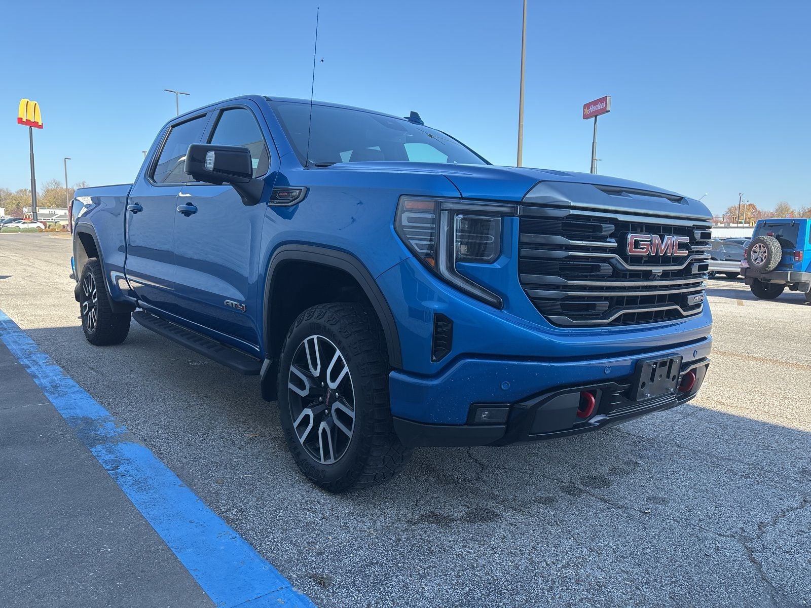 2024 GMC Sierra 1500 AT4