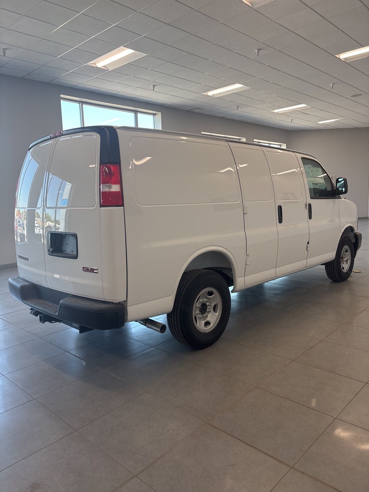 2024 GMC Savana 2500 Work Van
