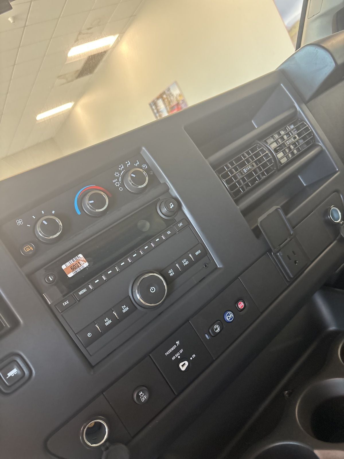 2024 GMC Savana 2500 Work Van