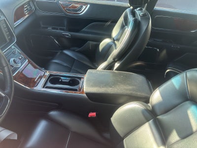 2020 Lincoln Continental Standard