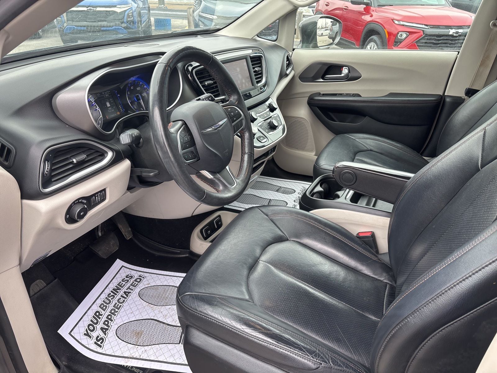 2020 Chrysler Pacifica Touring L