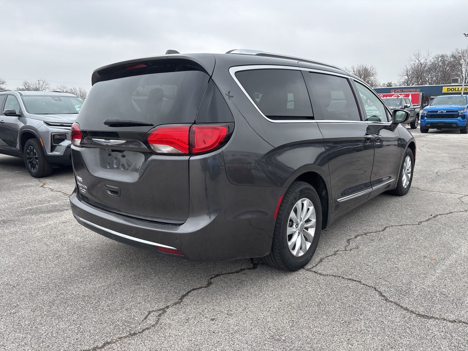 2020 Chrysler Pacifica Touring L
