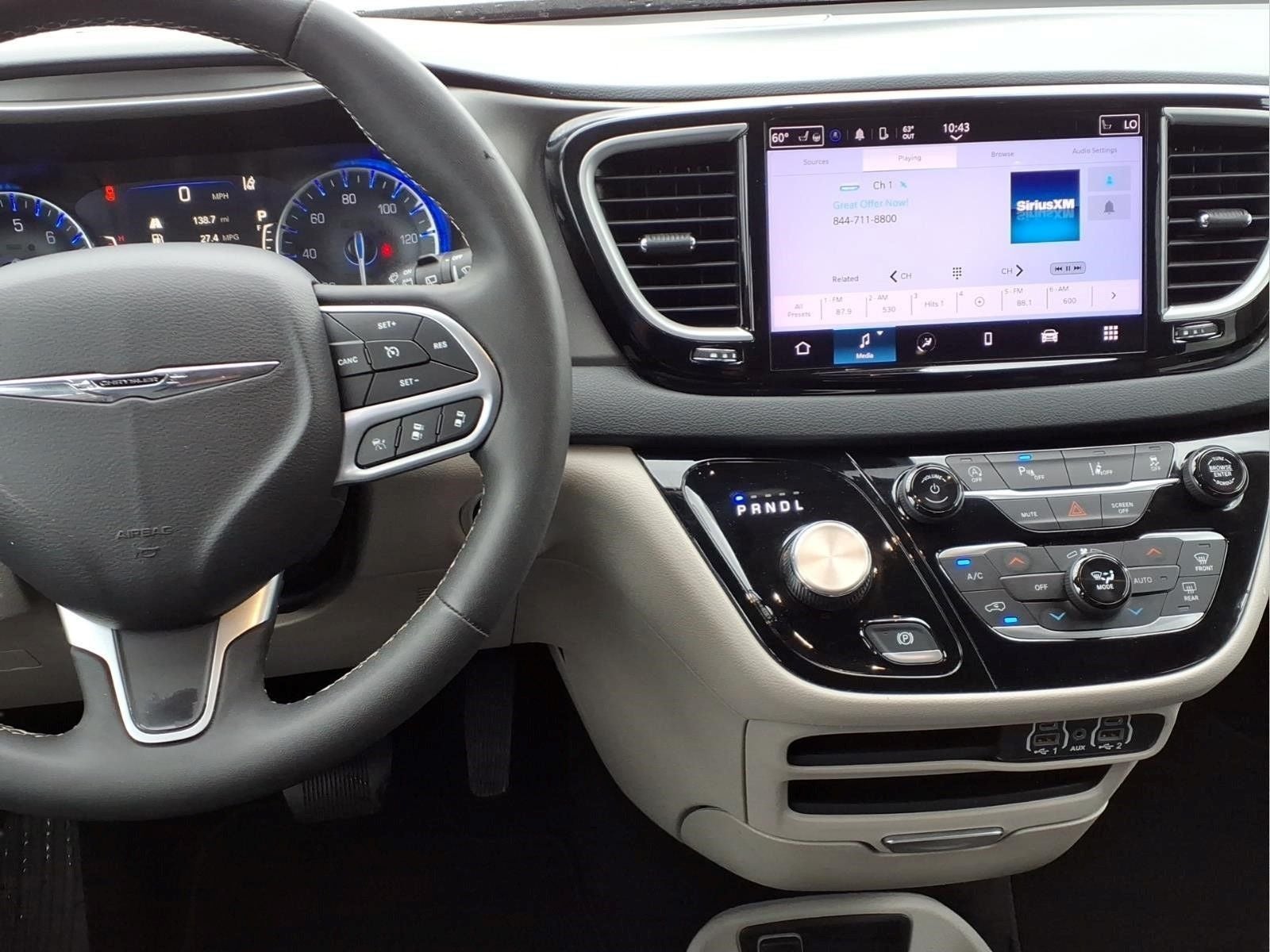 2023 Chrysler Pacifica Touring L