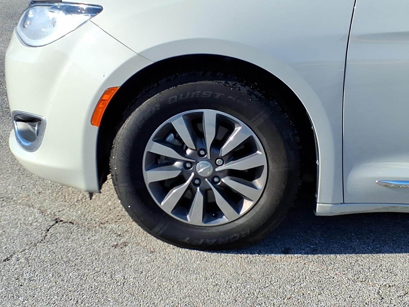 2019 Chrysler Pacifica Touring L Plus