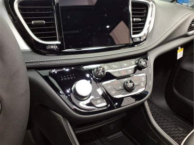 2026 Chrysler Pacifica PACIFICA LIMITED