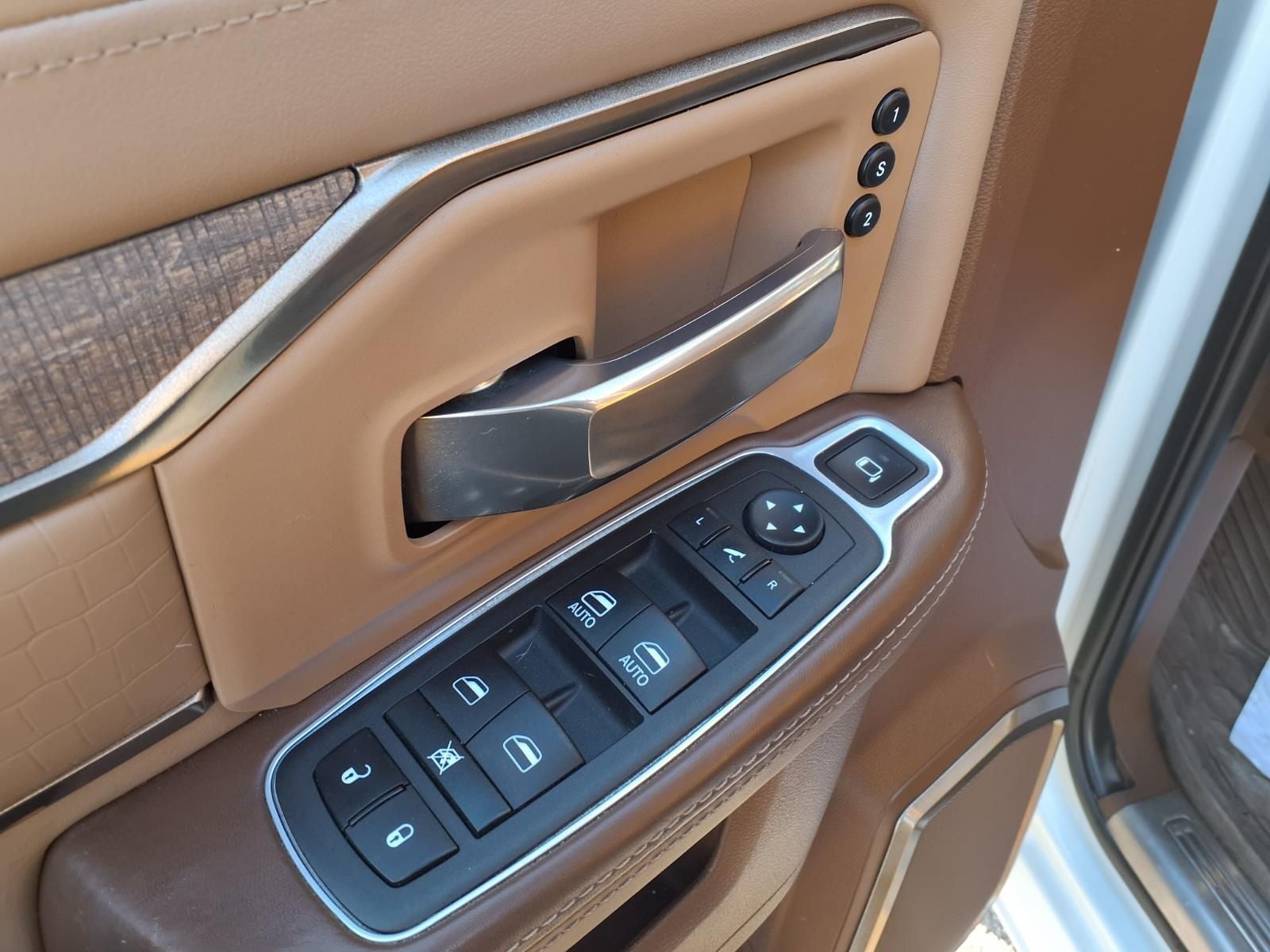 2022 RAM 3500 Laramie Longhorn