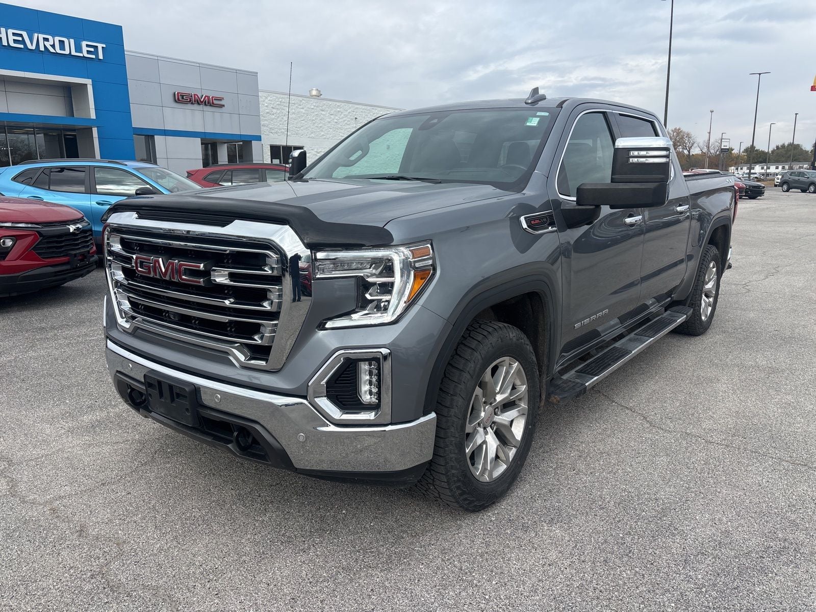 2021 GMC Sierra 1500 SLT