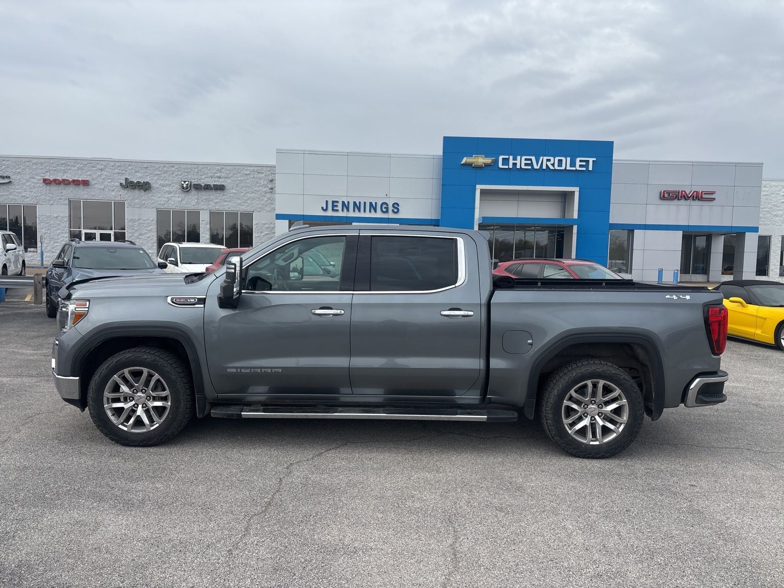 2021 GMC Sierra 1500 SLT