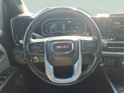 2022 GMC Sierra 1500 4WD Crew Cab Short Box SLT