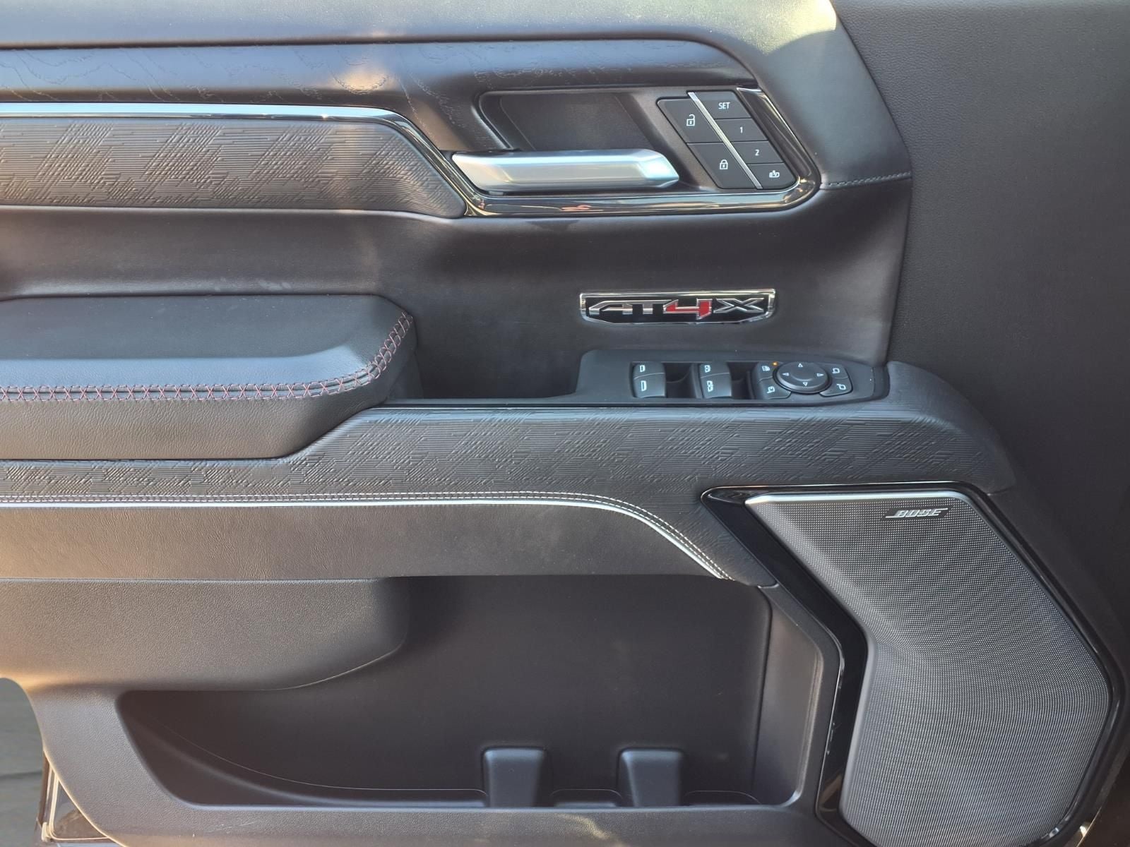 2024 GMC Sierra 1500 4WD Crew Cab Short Box AT4X