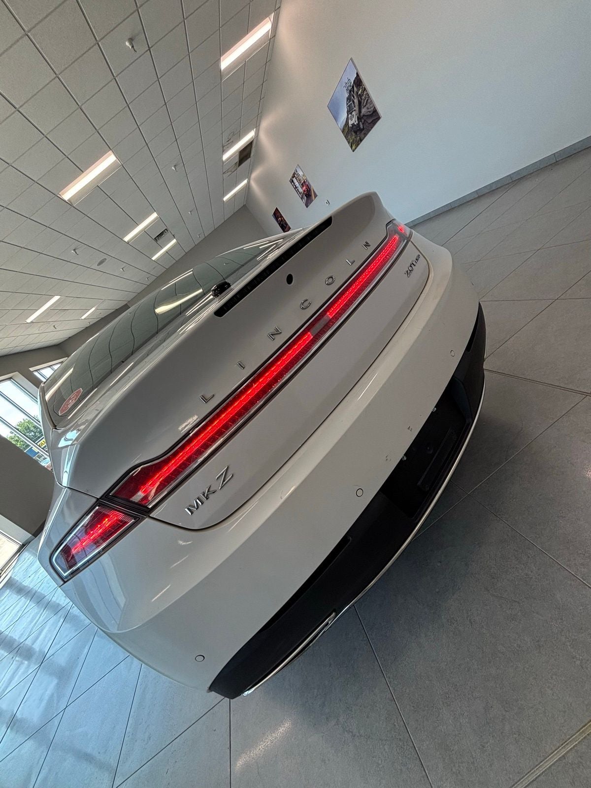 2018 Lincoln MKZ Select