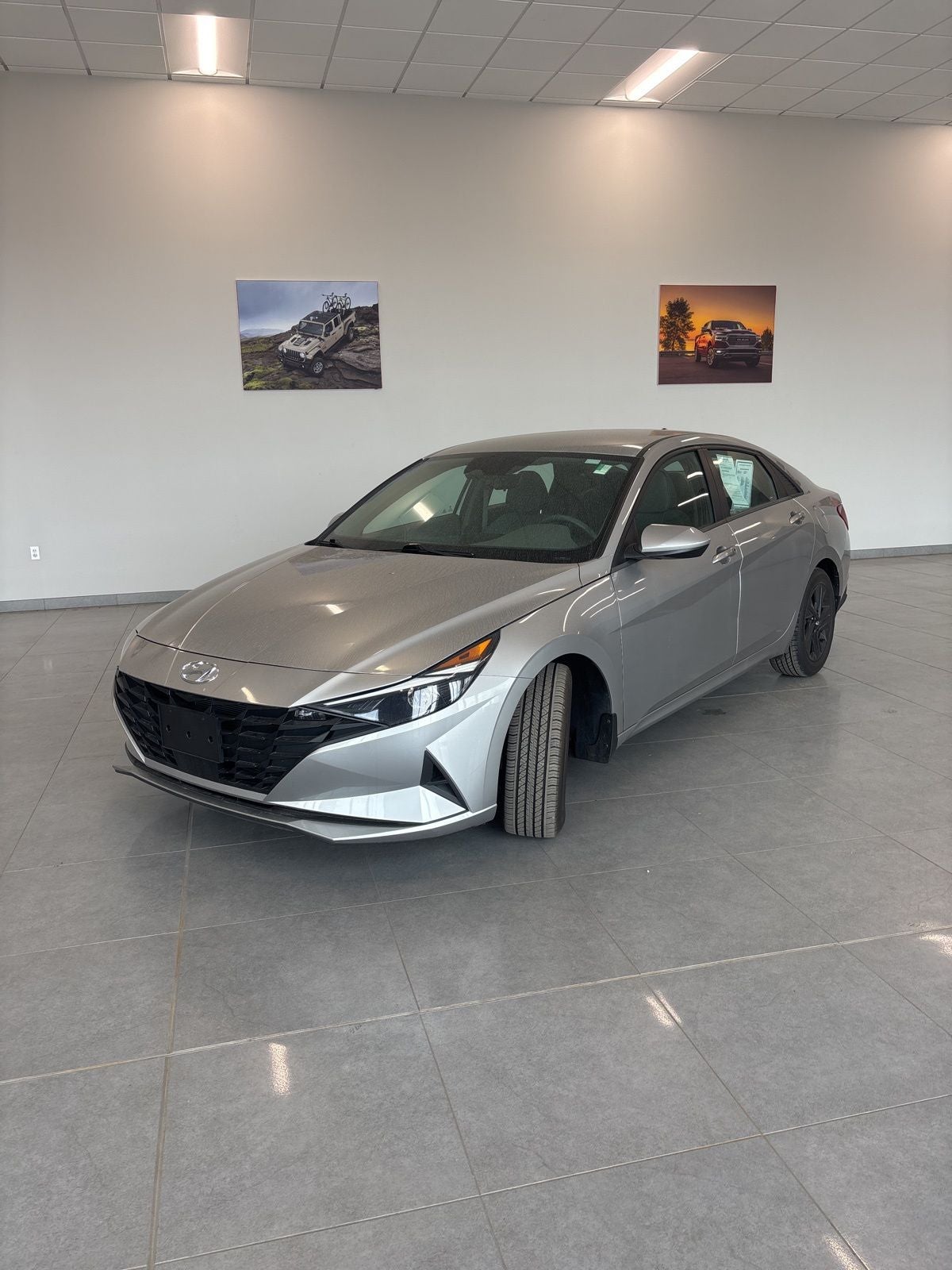 2022 Hyundai Elantra SEL