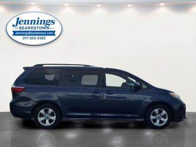 2018 Toyota Sienna LE 8 Passenger