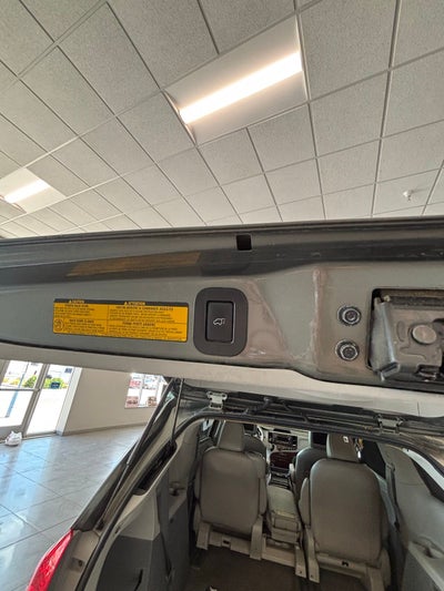 2011 Toyota Sienna XLE