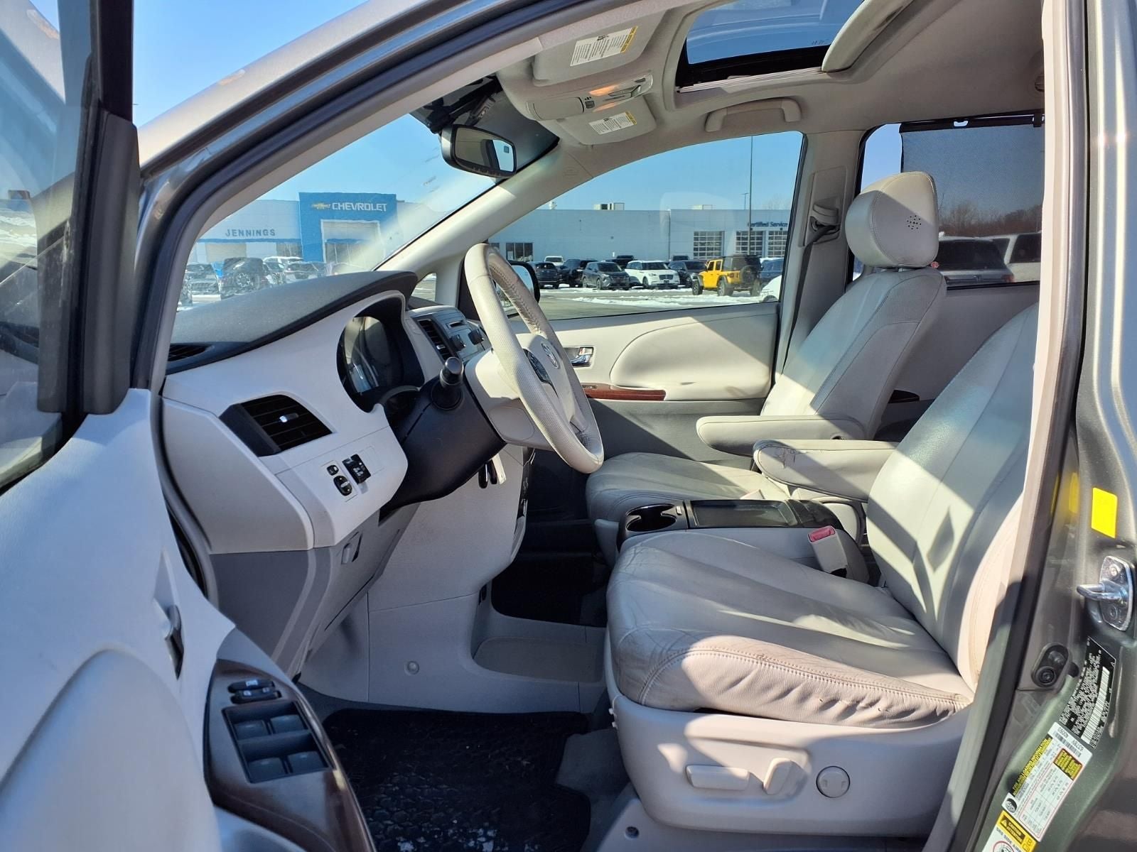 2011 Toyota Sienna XLE