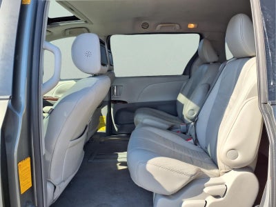 2011 Toyota Sienna Limited V6