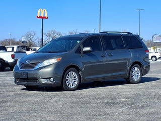 2011 Toyota Sienna XLE