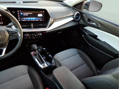 2024 Chevrolet Trax FWD LT