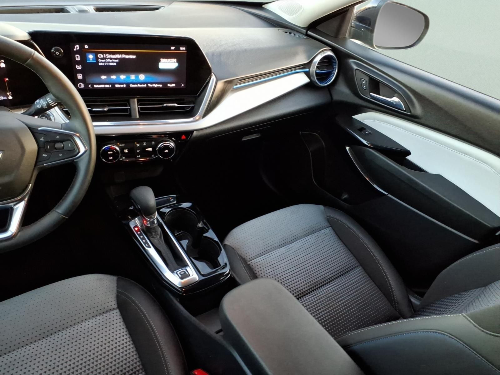 2024 Chevrolet Trax FWD LT