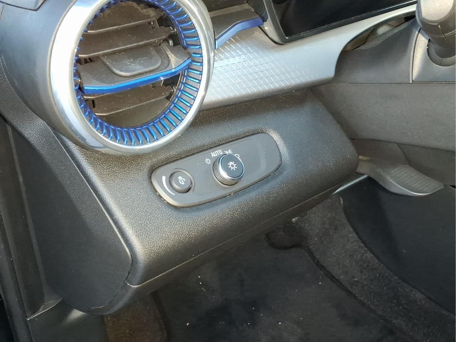 2024 Chevrolet Trax FWD LT