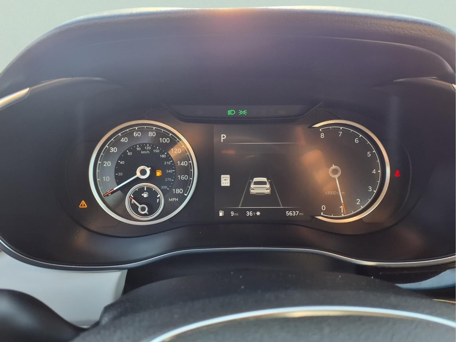 2025 Genesis G70 2.5T RWD