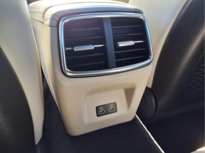 2025 Genesis G70 2.5T RWD