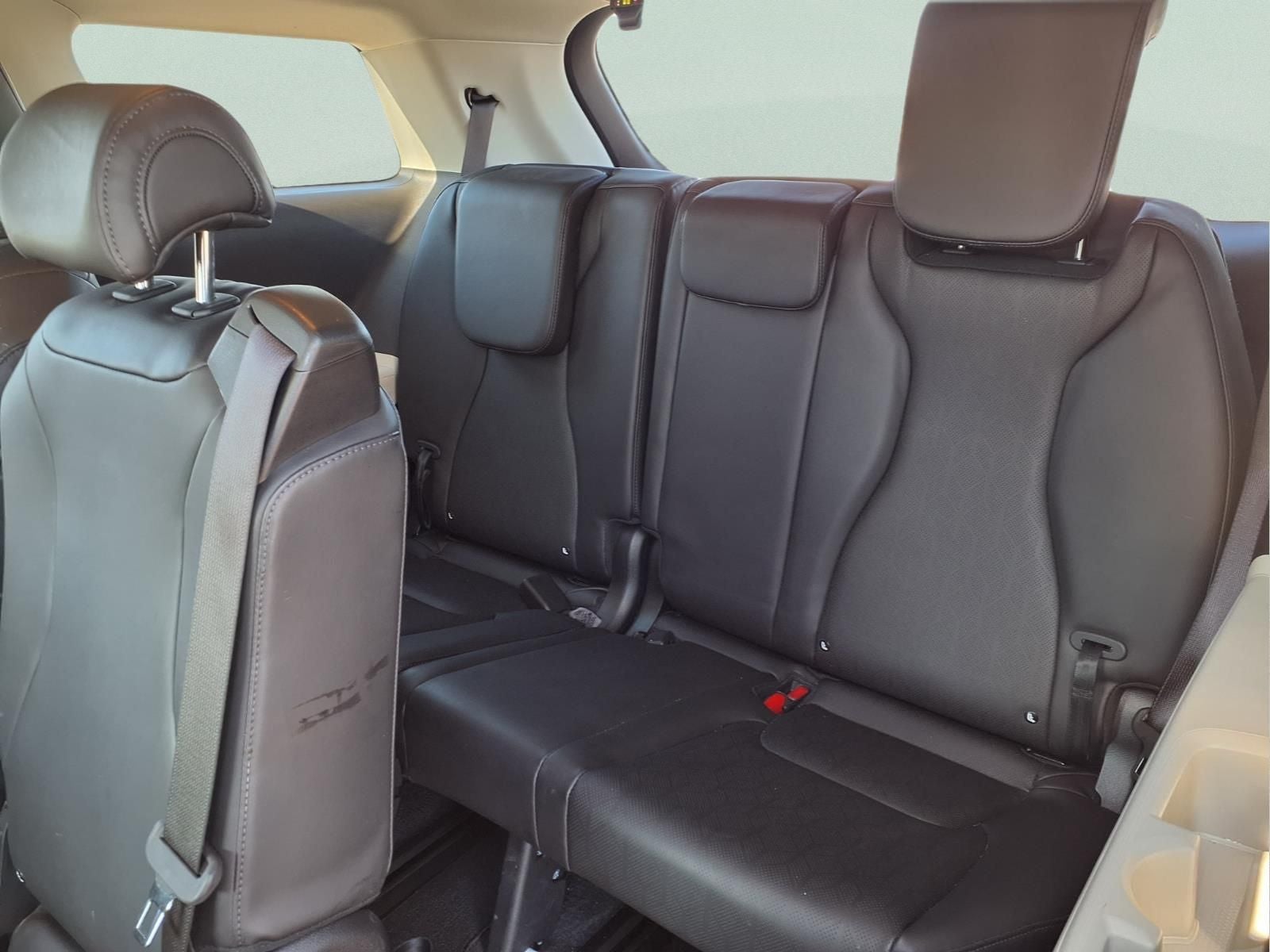 2024 Kia Carnival MPV LX Seat Package