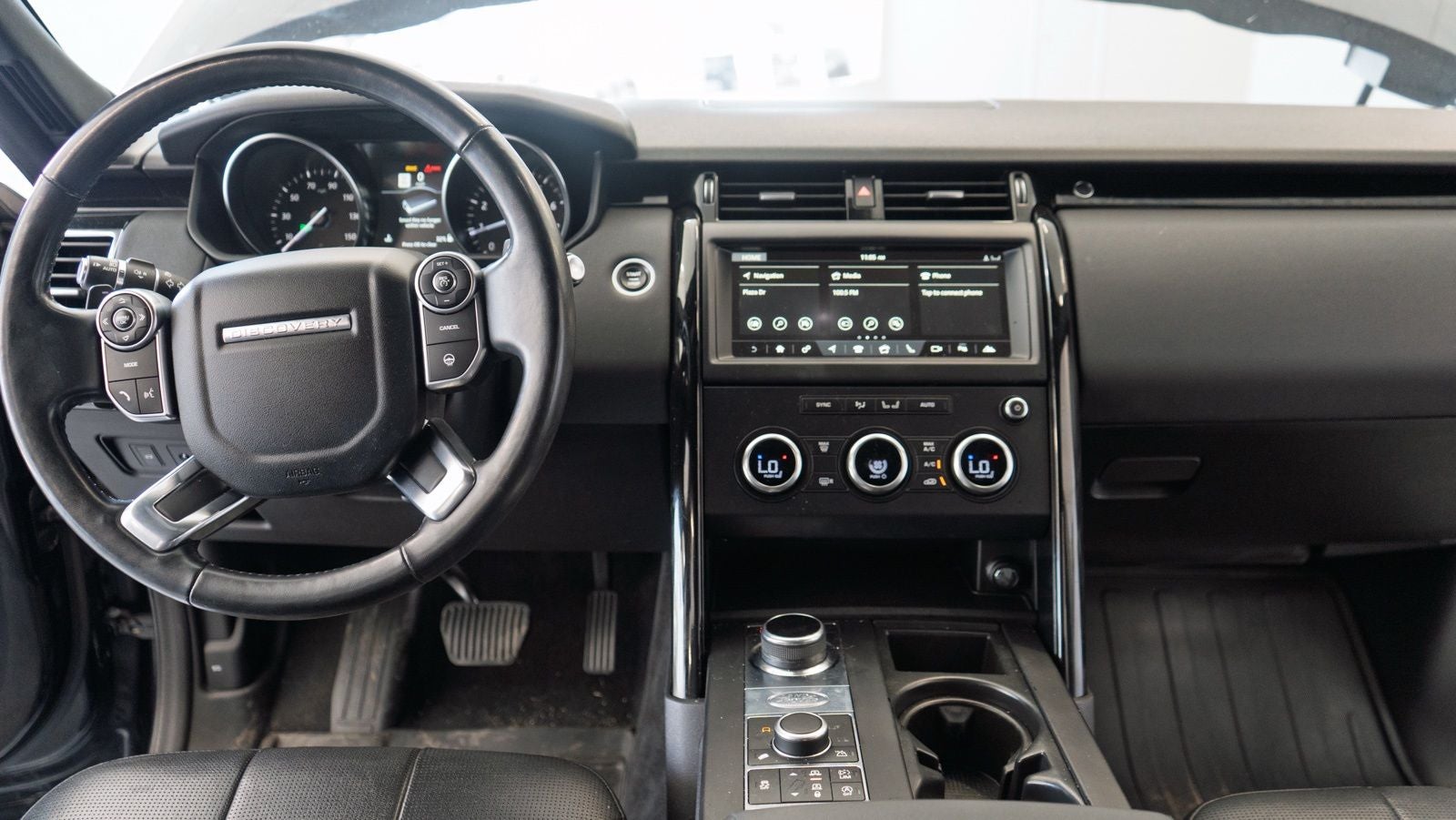 2018 Land Rover Discovery SE