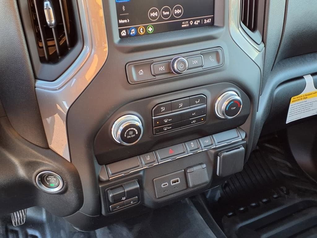 2024 GMC Sierra 2500 HD Pro