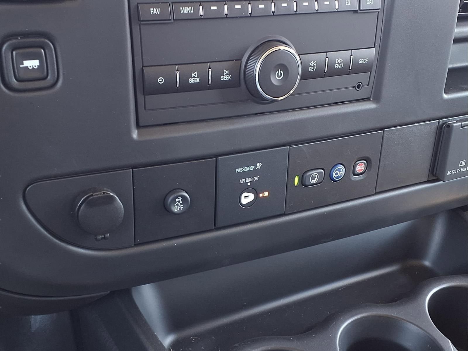 2024 GMC Savana Cargo 2500 Work Van